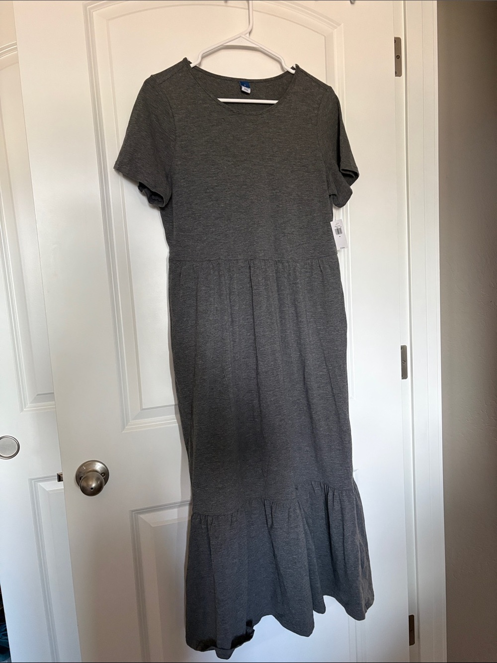 Old Navy Short-Sleeve Fit & Flare Tiered Midi Dress Large NWT